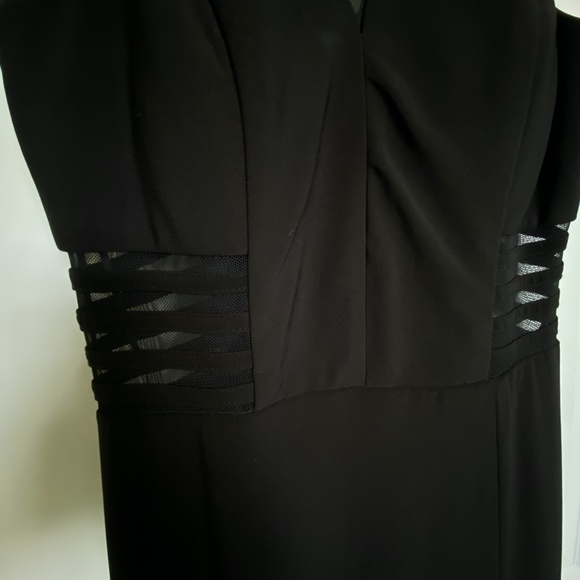 Morgan & Co Long Formal Strap Dress w/ Mesh - Picture 9 of 10